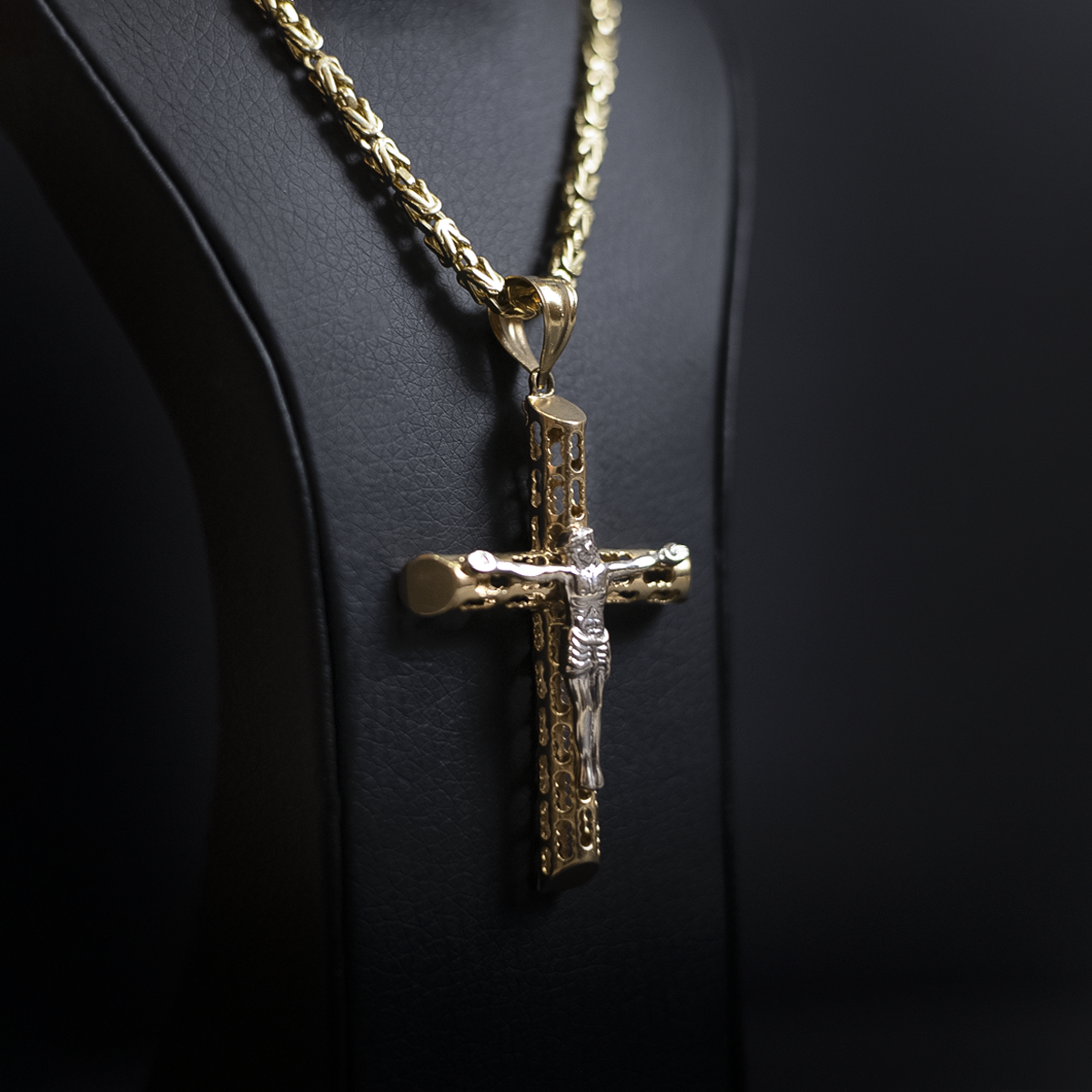 Dije crucifijo grande 14k
