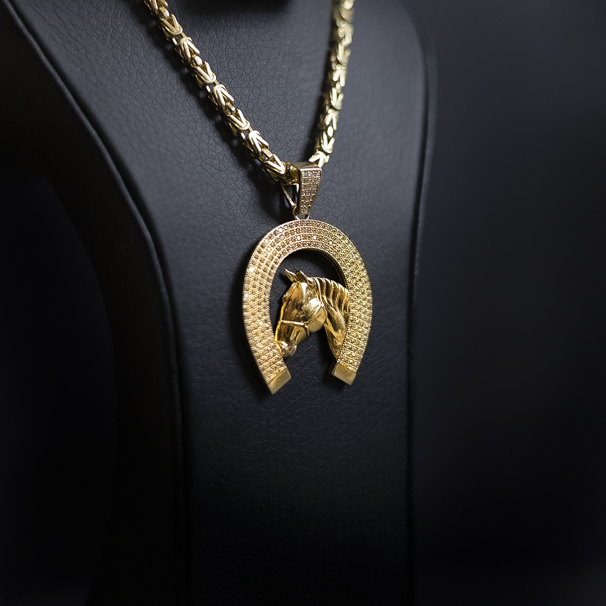 Dije Herradura 14k