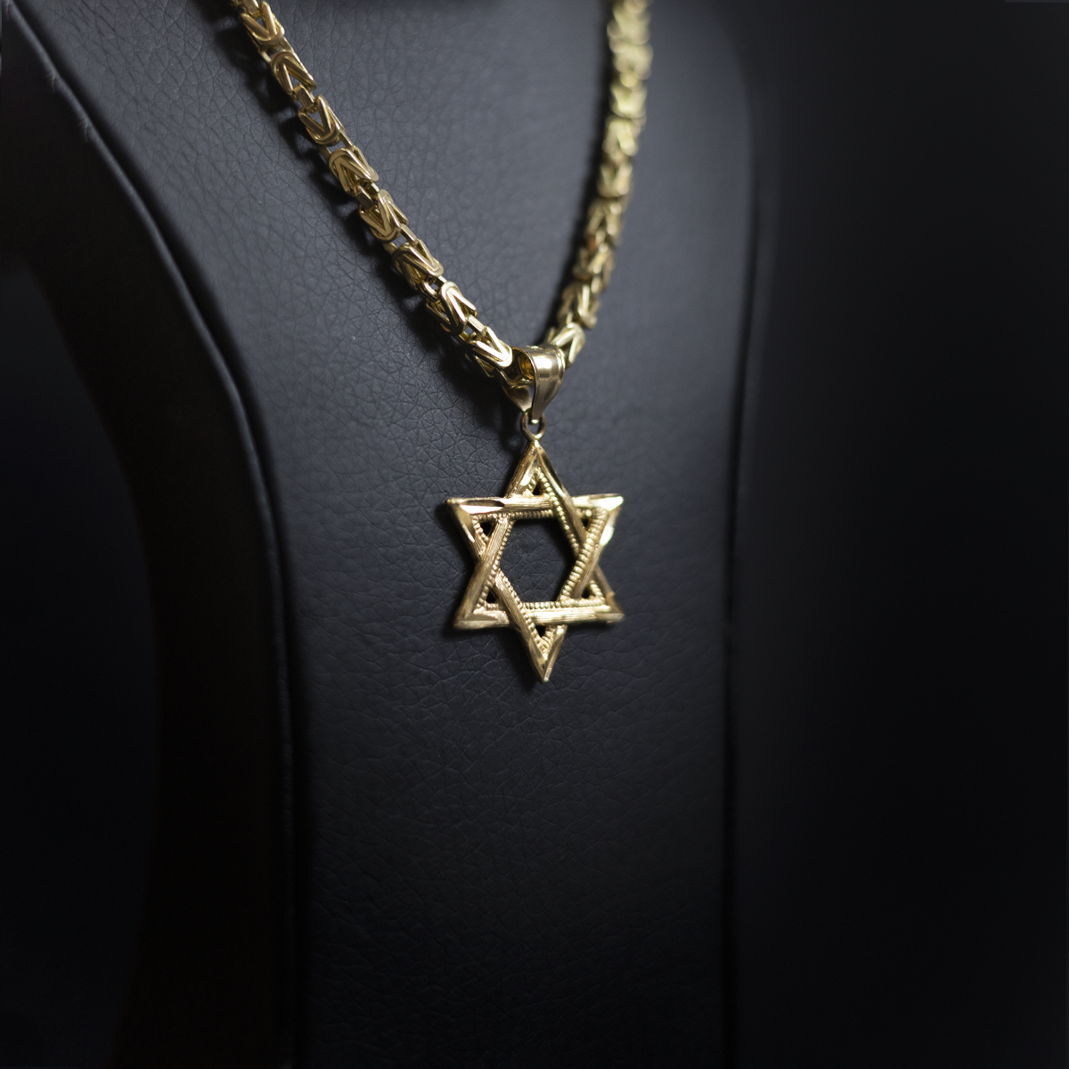 Dije Estrella de David 14k
