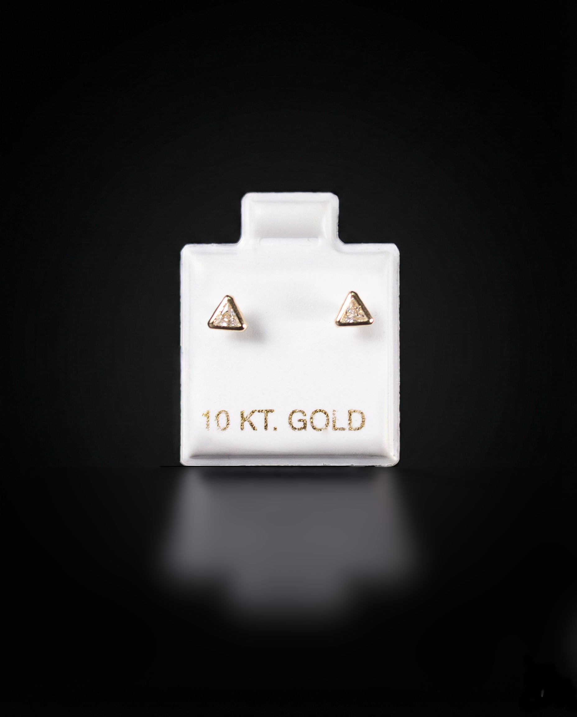 Aretes triángulo con zirconia blanca 10k