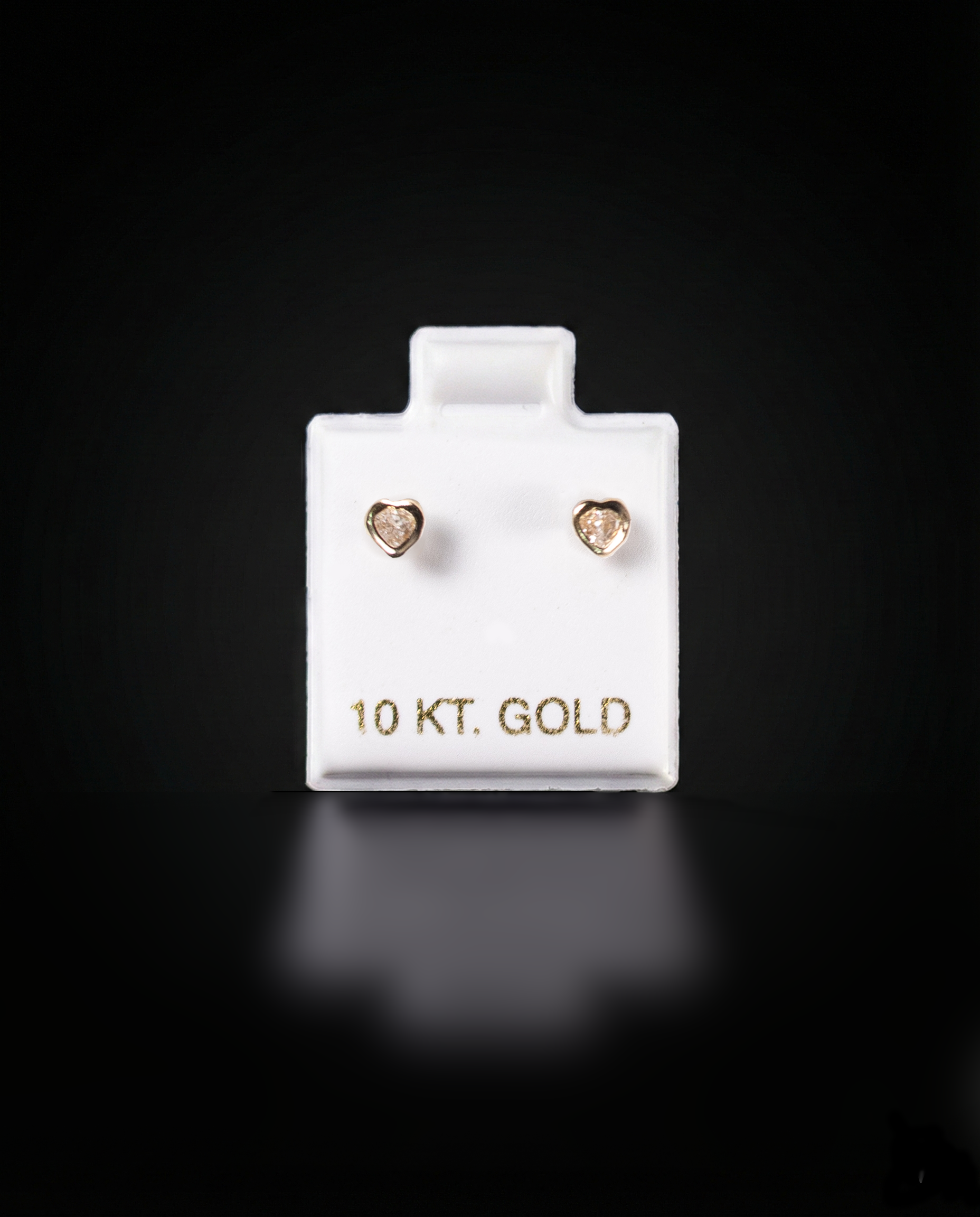 Aretes Corazón con zirconia blanca 10k