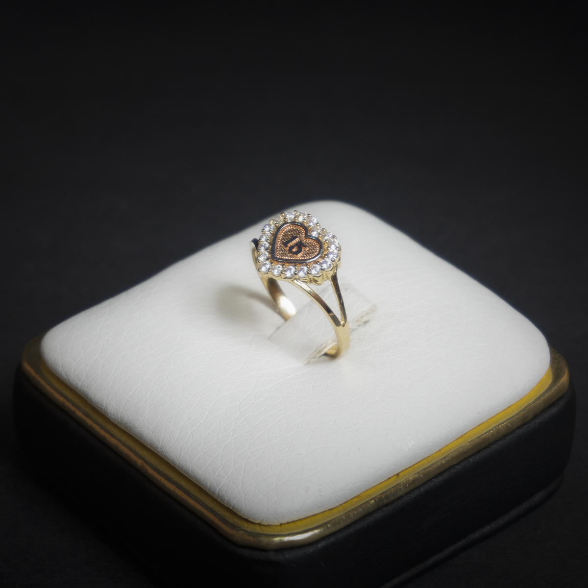 Anillo 15 años corazón 10k