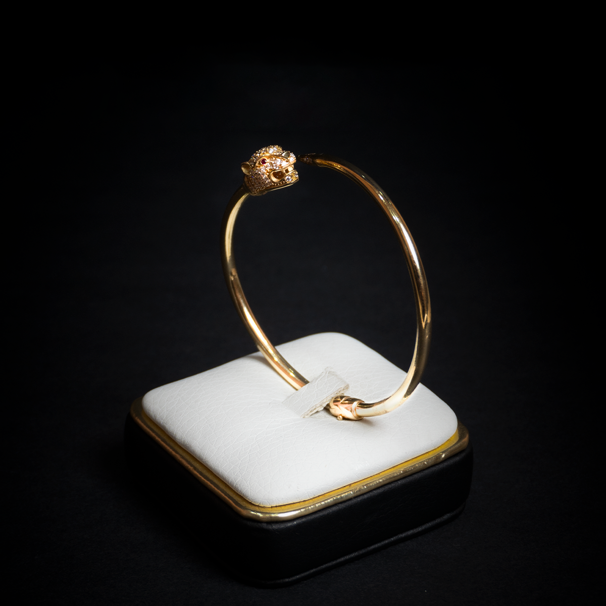 Brazalete jaguar 14k