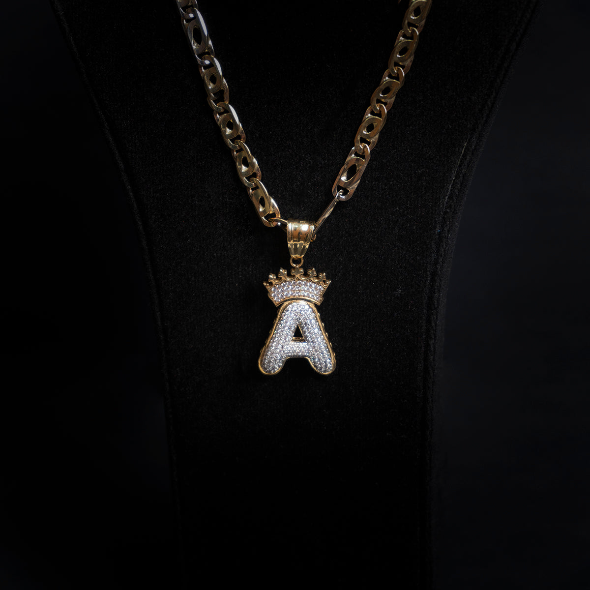 Dije inicial "A" 10k
