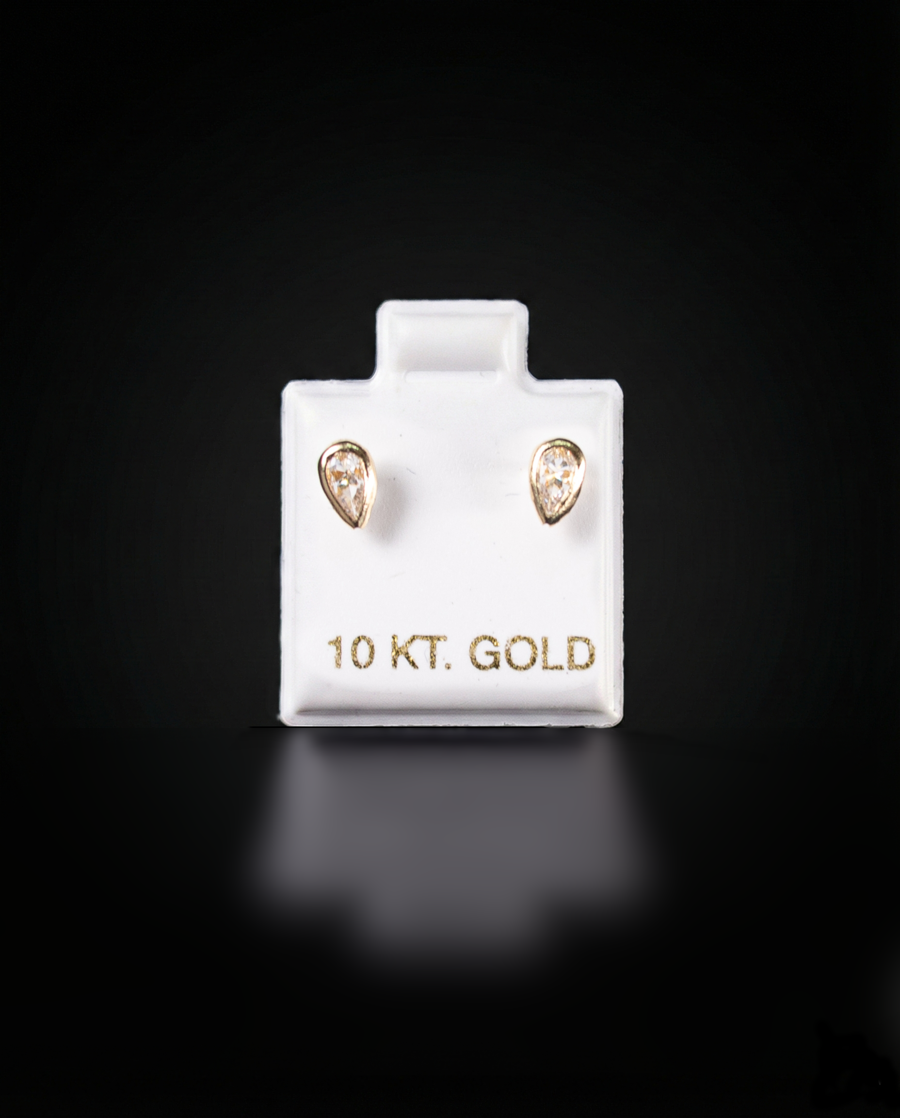 Aretes gota con zirconia blanca 10k