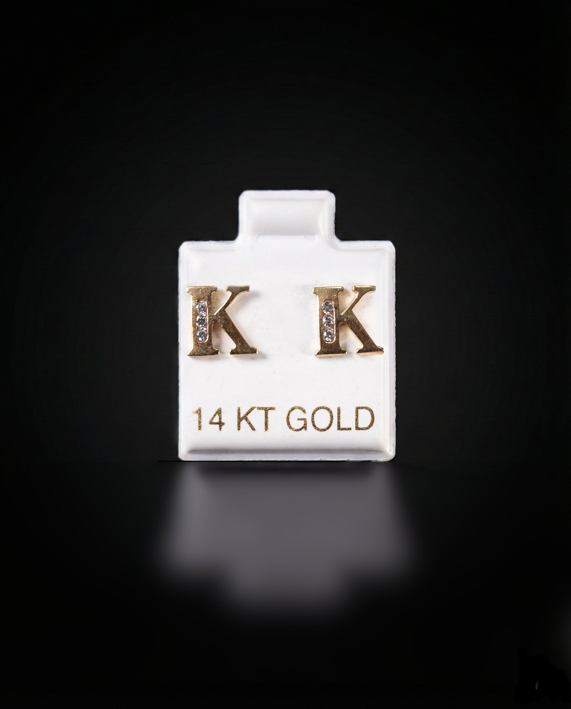 Aretes inicial "K" con zirconias blancas 14k